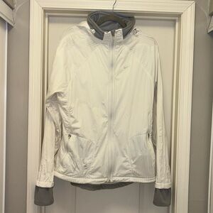 White Nike Windbreaker with hood XL